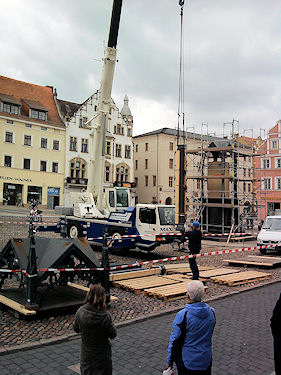 Der Baldachin ist abgesetzt
