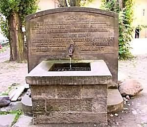 Brunnen im Cranachhof